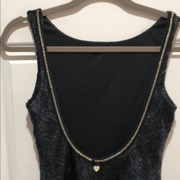 Simple black dress size small w/open back - Picture 4 of 5